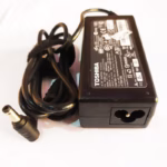 TOSHIBA LAPTOP 65W AC Adapter charger